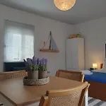 Ble 1br Vacation With Private Terrace 干尼亞