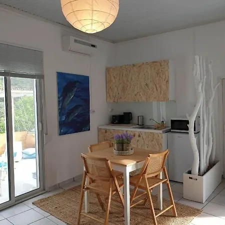 Ble 1br Vacation With Private Terrace Holiday home